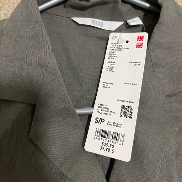 UNIQLO Open Collar Short Sleeve Shirt Womens - Picture 3 of 3